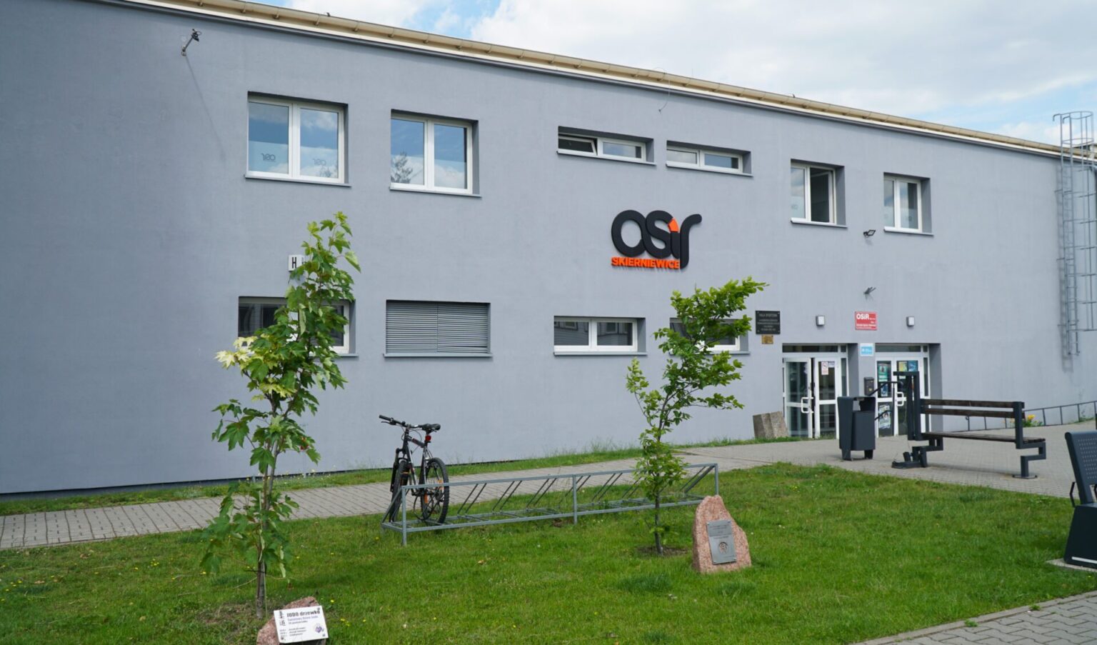 hala nr 1 i korty (2)